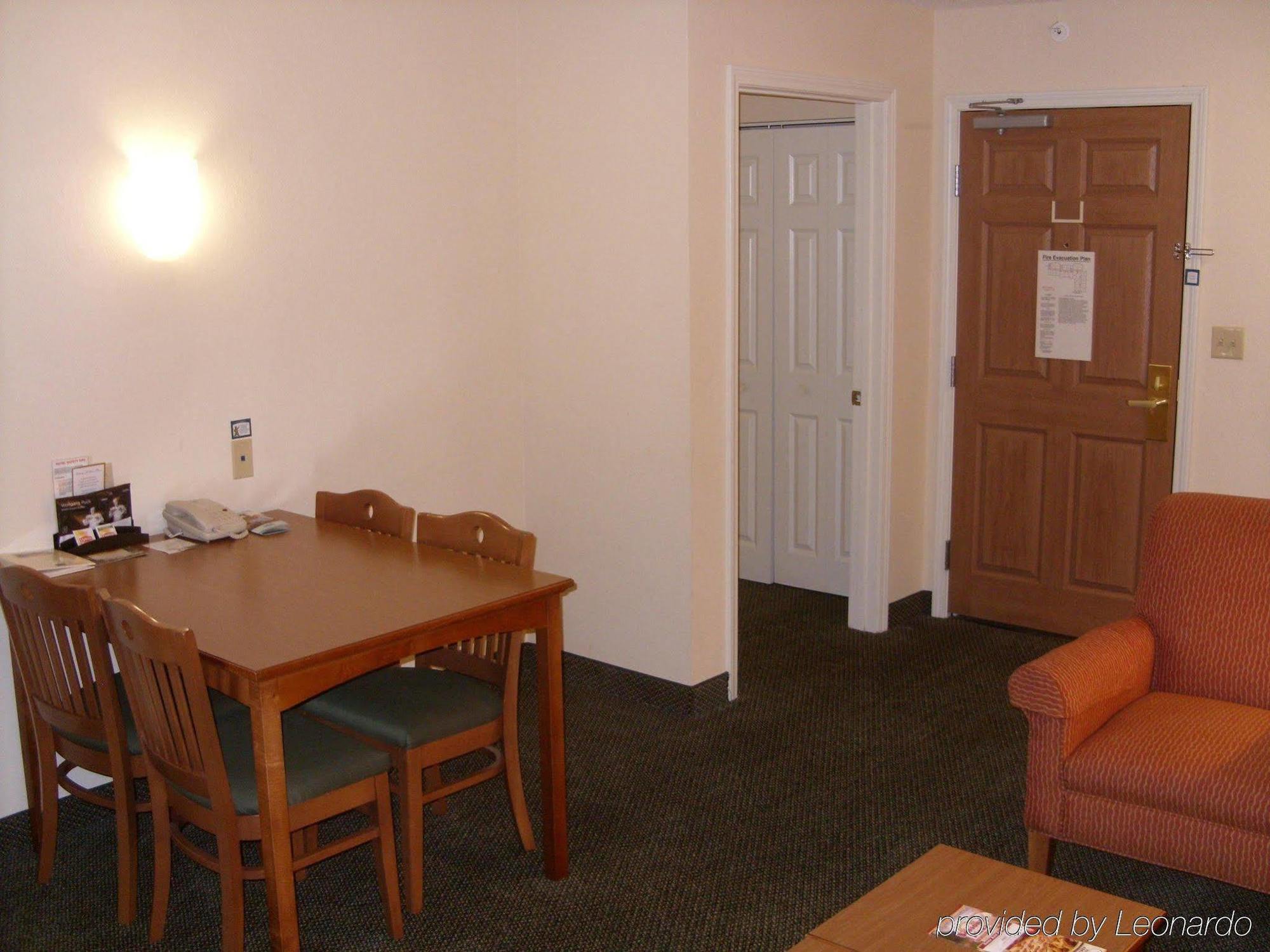 Staybridge Suites Wilmington-Newark By Ihg Экстерьер фото